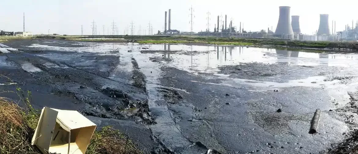 Oil Sludge Lagoon Cleaning