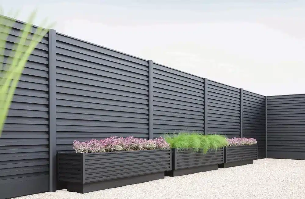 aluminum garden fence